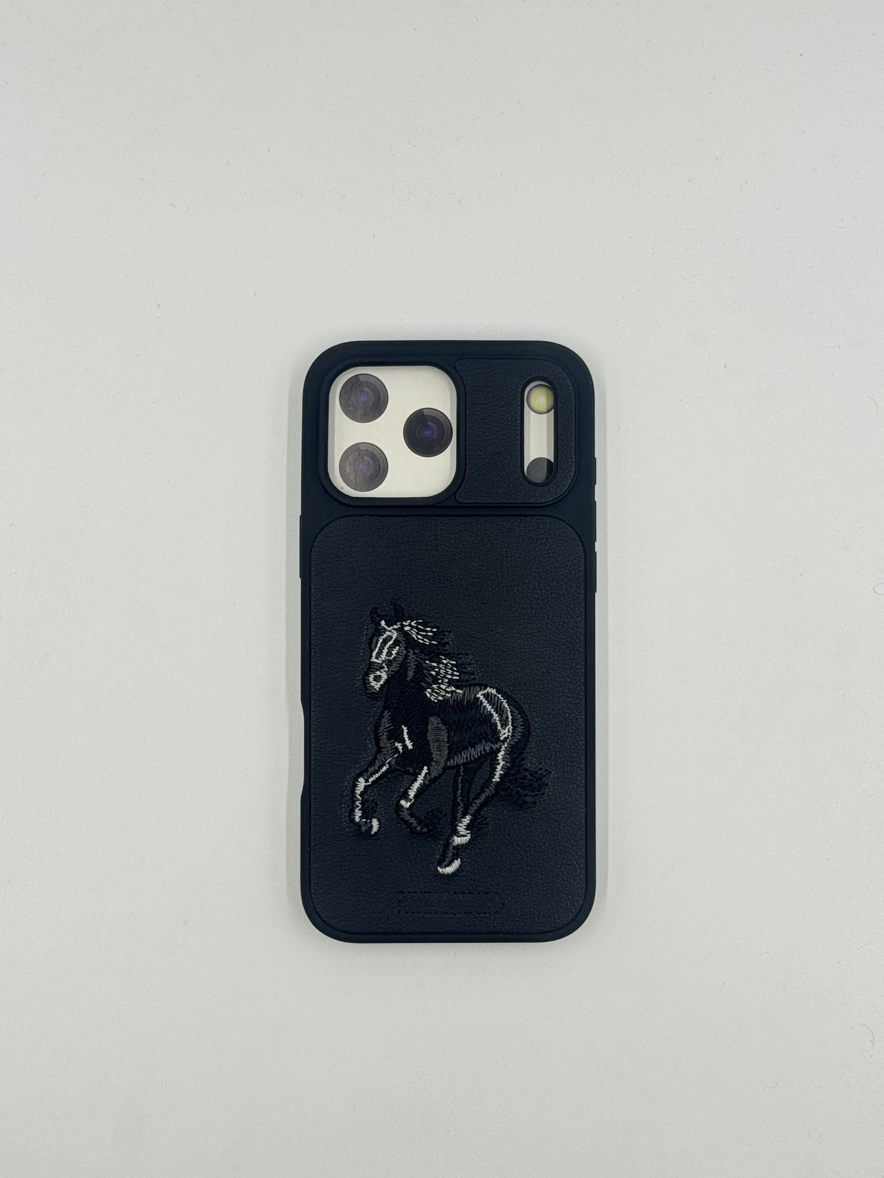 Midnight Stallion Leather Case (iPhone 17 Pro)