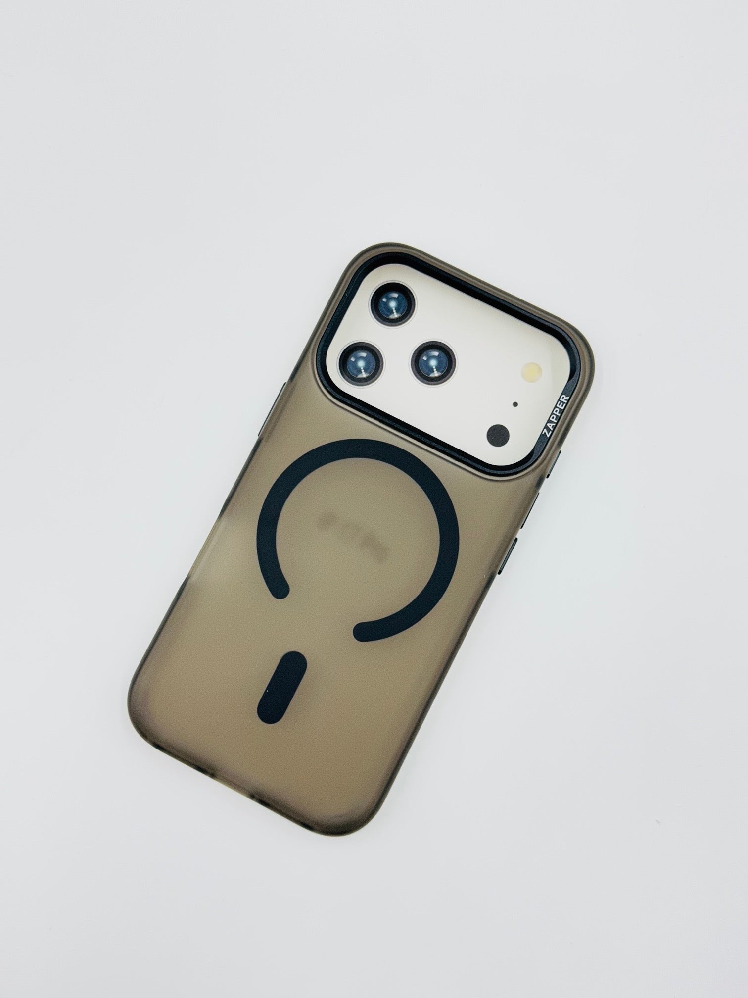 iPhone 17 Pro – Zapper Clear MagSafe Shield Case