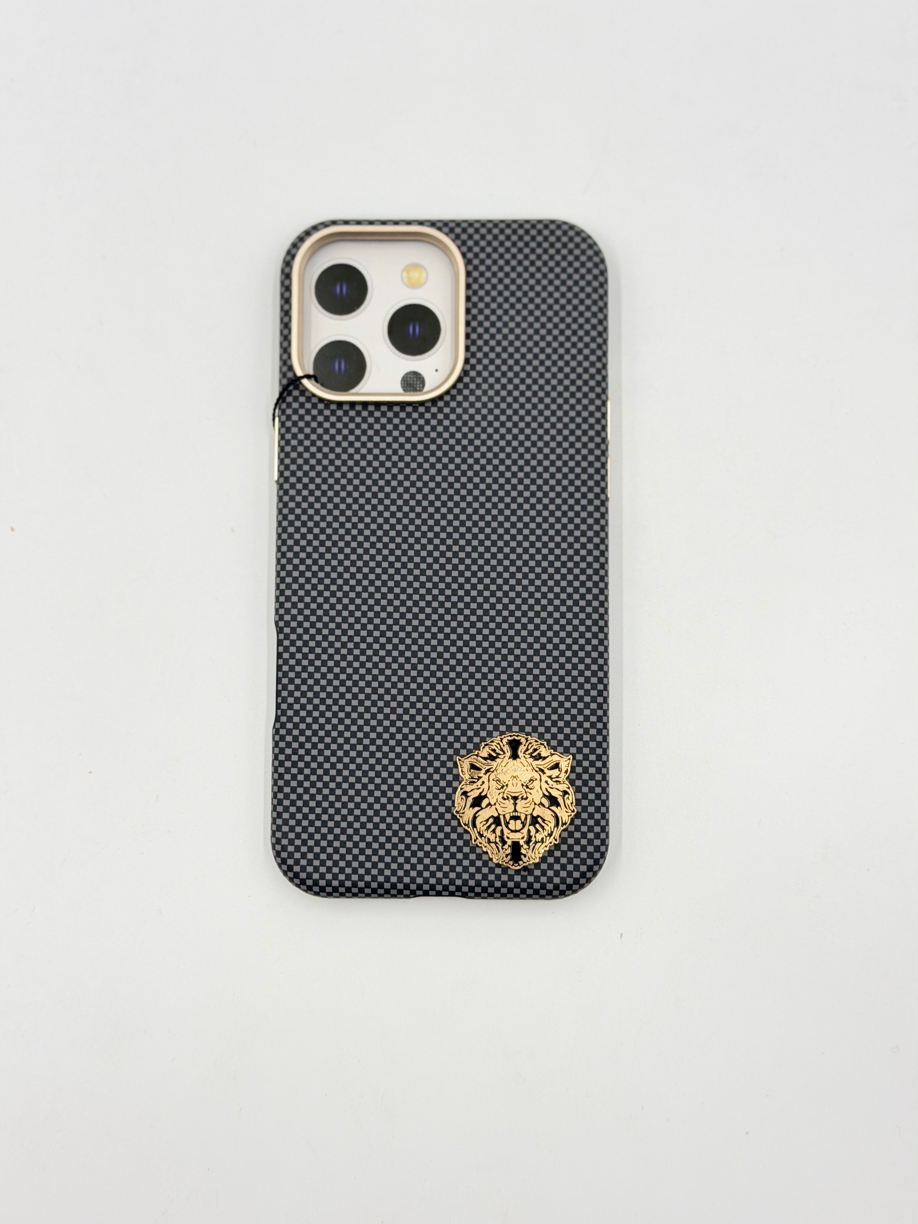 Steel Grey Lion Crest Carbon Case (iPhone 16 Pro Max)